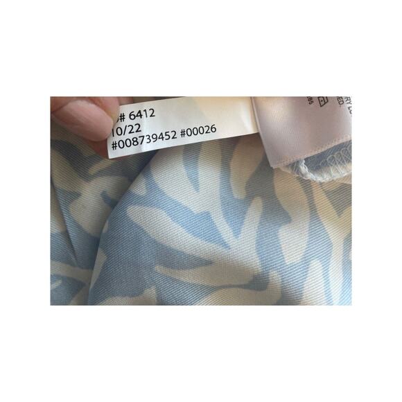 Express Blue Preppy Feminine Floral Pajama Style Blouse Top Semi Sheer NWT S - Picture 6 of 6